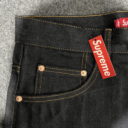 Jeans larghi Supreme in filo di rame nero