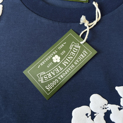 Maglietta con lacrime di denim 