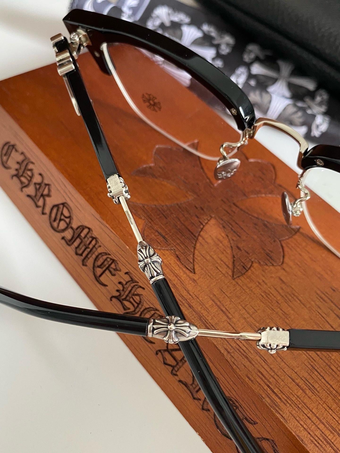 Occhiali Crome Hearts