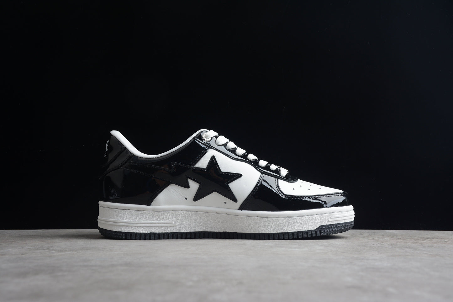 Bape Sta Schwarzes Lackleder 