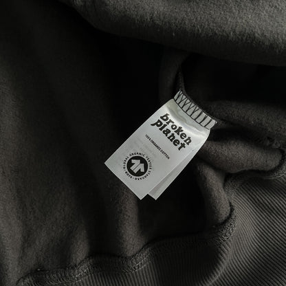 „Broken Planet“-Kapuzenpullover mit Doppelreißverschluss 