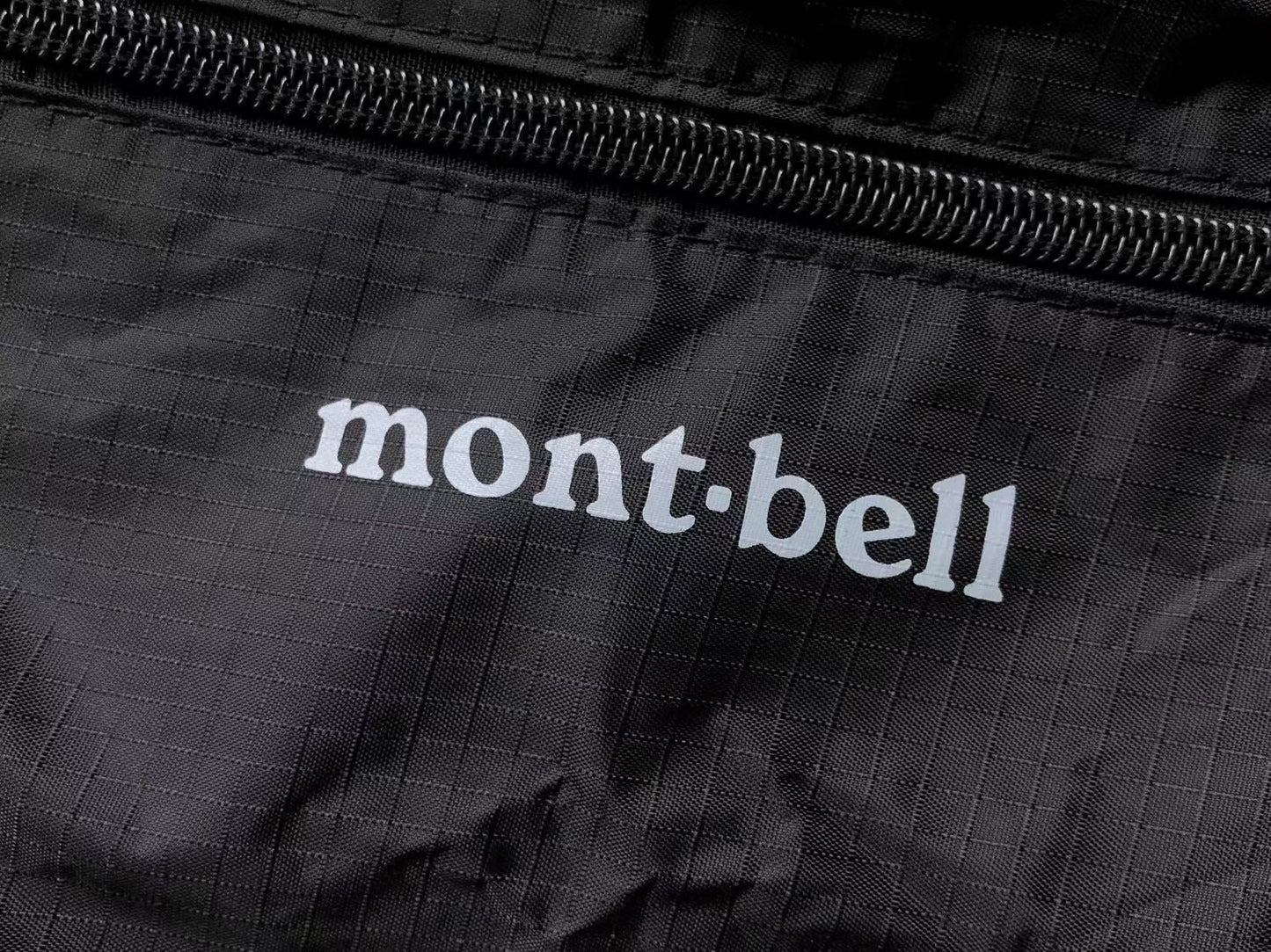 Borsa Montbell