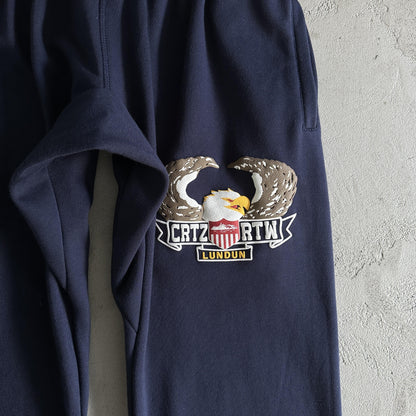 Corteiz Hose mit dreidimensionalem Adler-Print