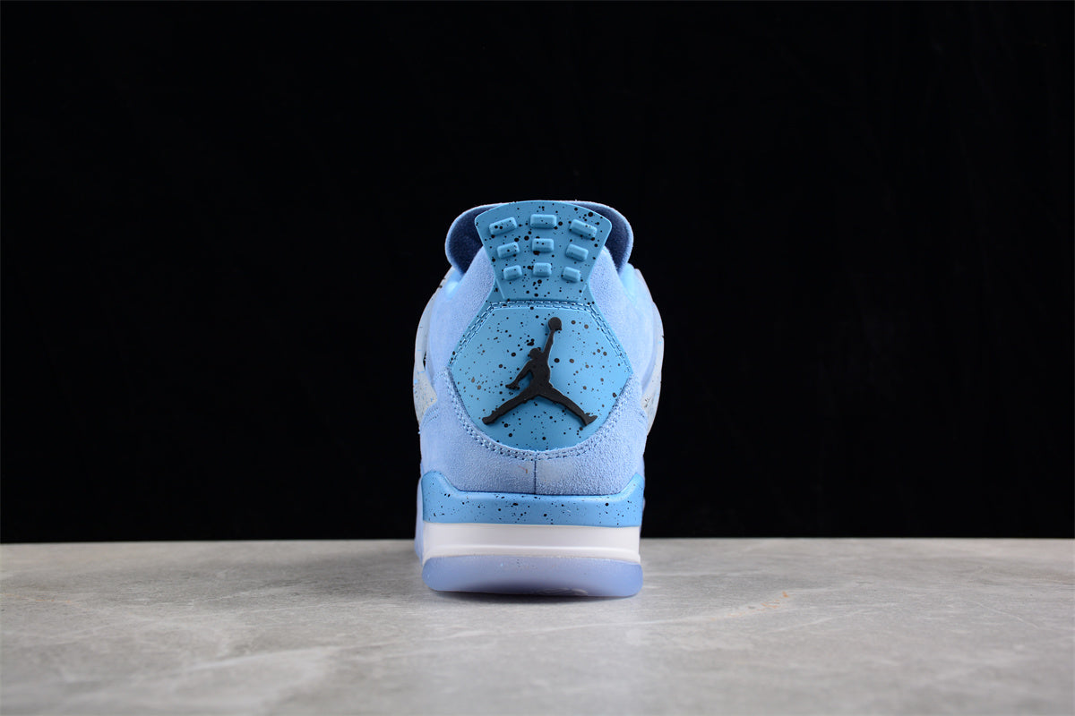AIR JORDAN 4 RETRO "NCAA PE - UNC" 