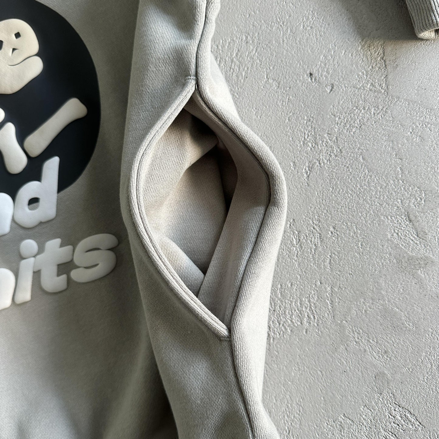 Broken Planet – Jenseits der Grenzen – Kapuzenpullover 