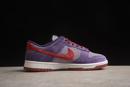Nike Dunk Low Retro Vol. 1 SP Pflaume 