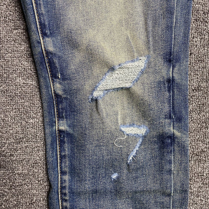 Schmale Jeans der Marke Purple Brand