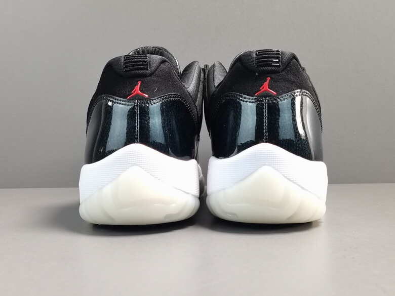 Air Jordan 11 Low "72-10" 