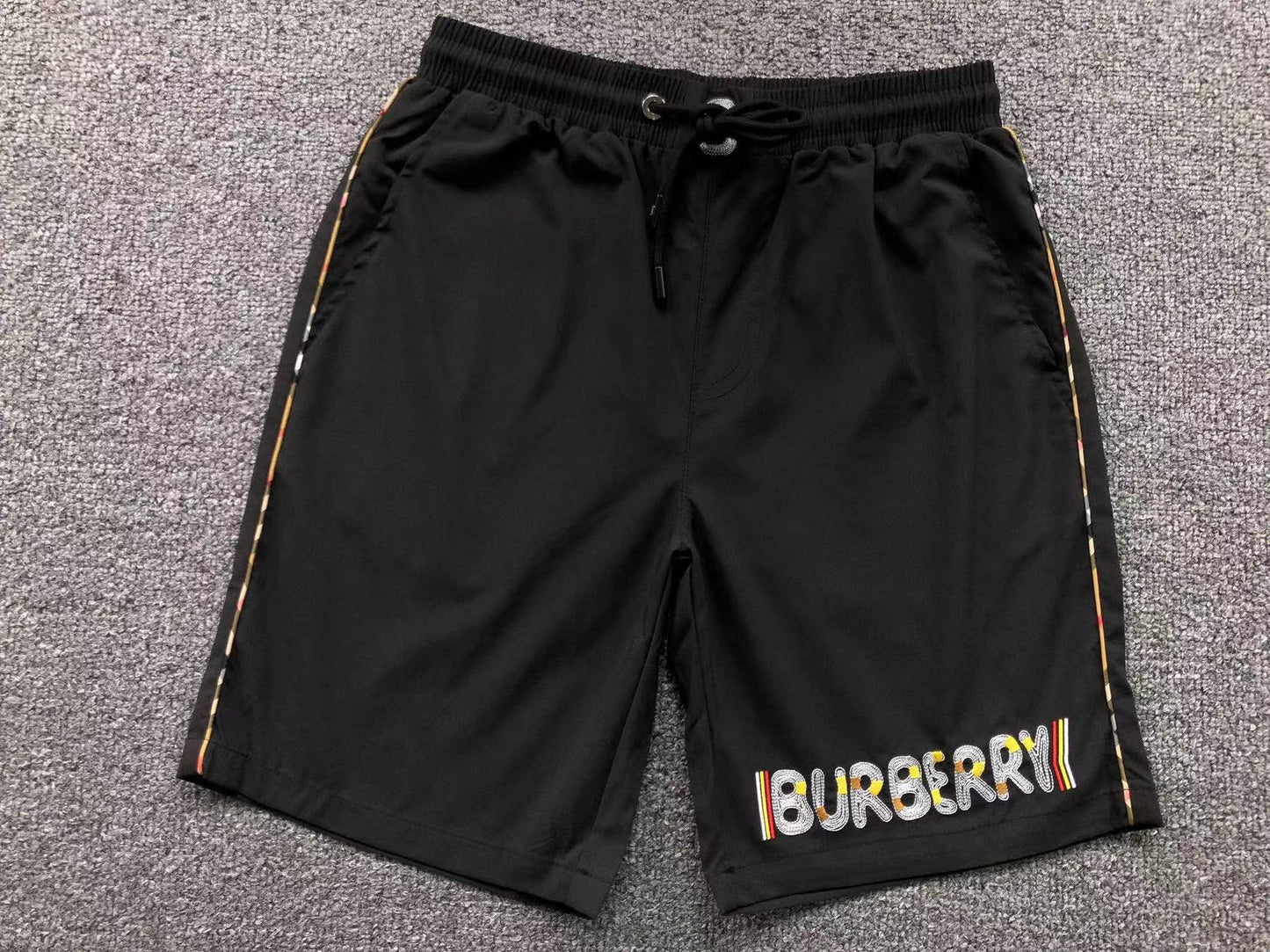 Pantaloncini Burberry