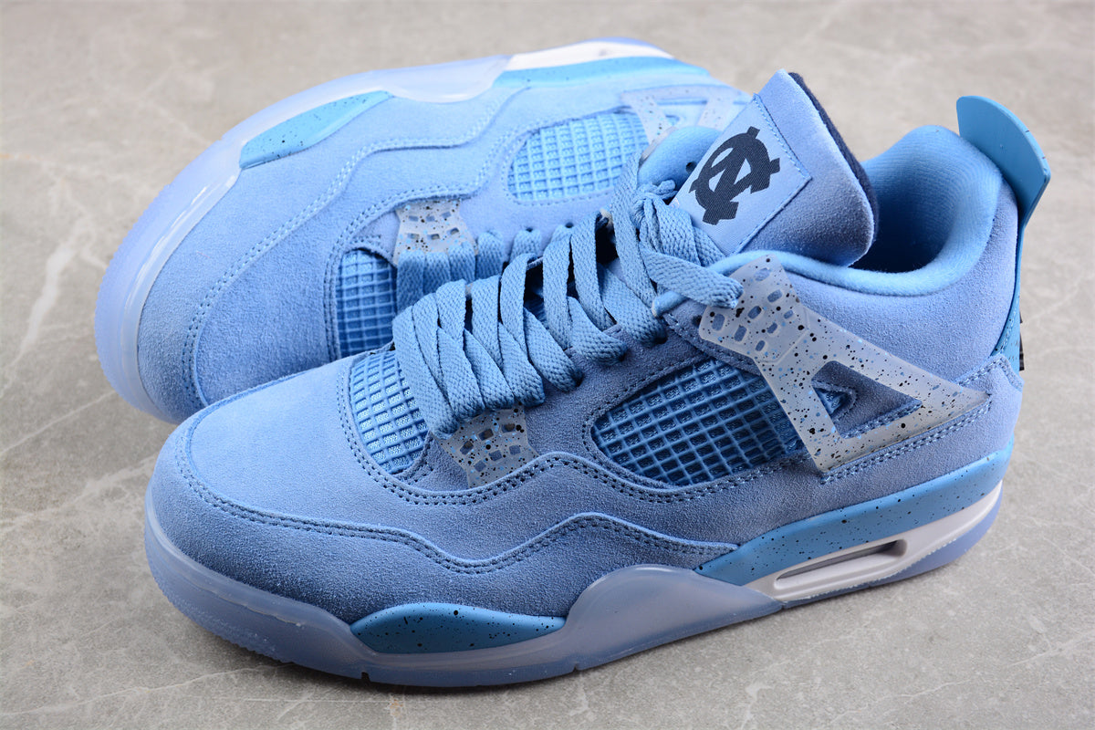 AIR JORDAN 4 RETRO "NCAA PE - UNC" 