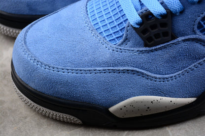 AIR JORDAN 4 RETRO "UNIVERSITY BLUE" BLAU 