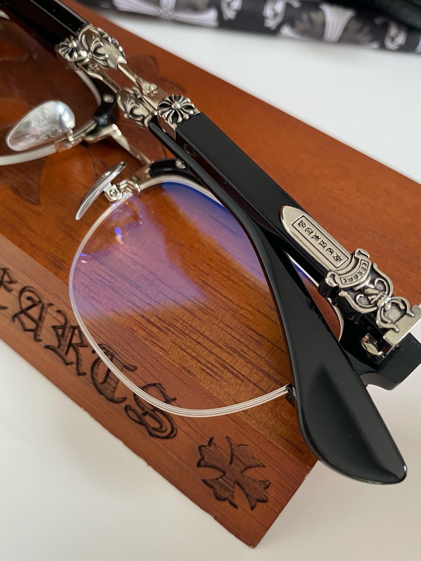 Occhiali Crome Hearts