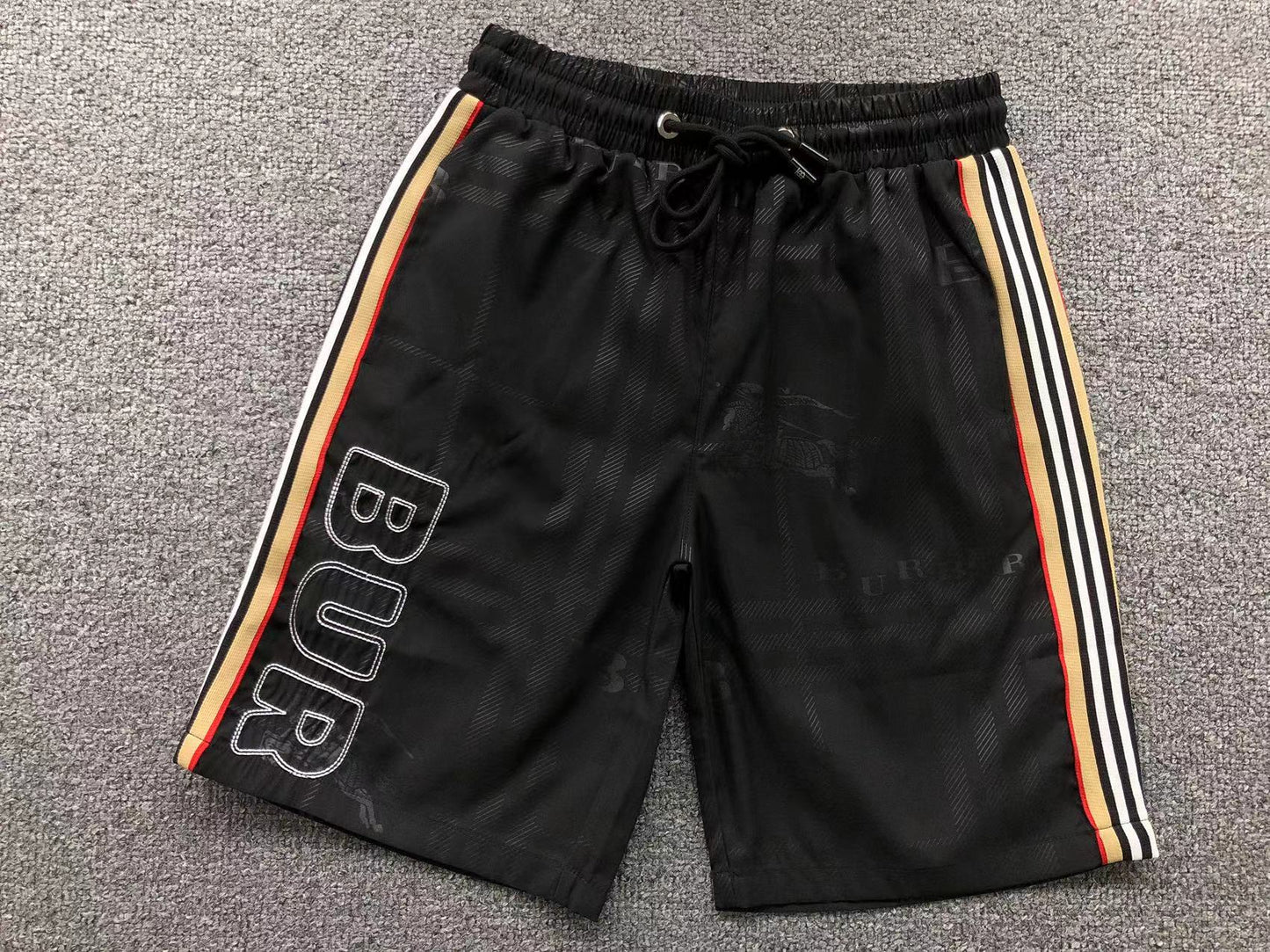 Pantaloncini Burberry