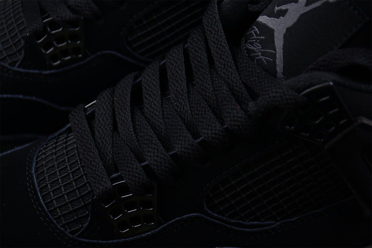 Air Jordan 4 Schwarze Katze 