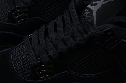 Air Jordan 4 Schwarze Katze 