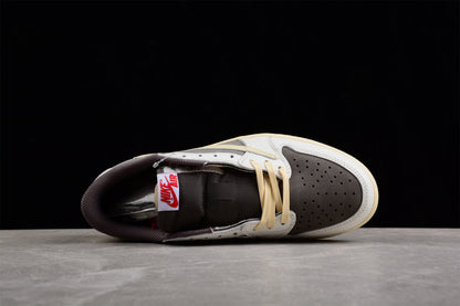 Air Jordan 1 Retro Low OG SP Travis Scott Reverse Mocha