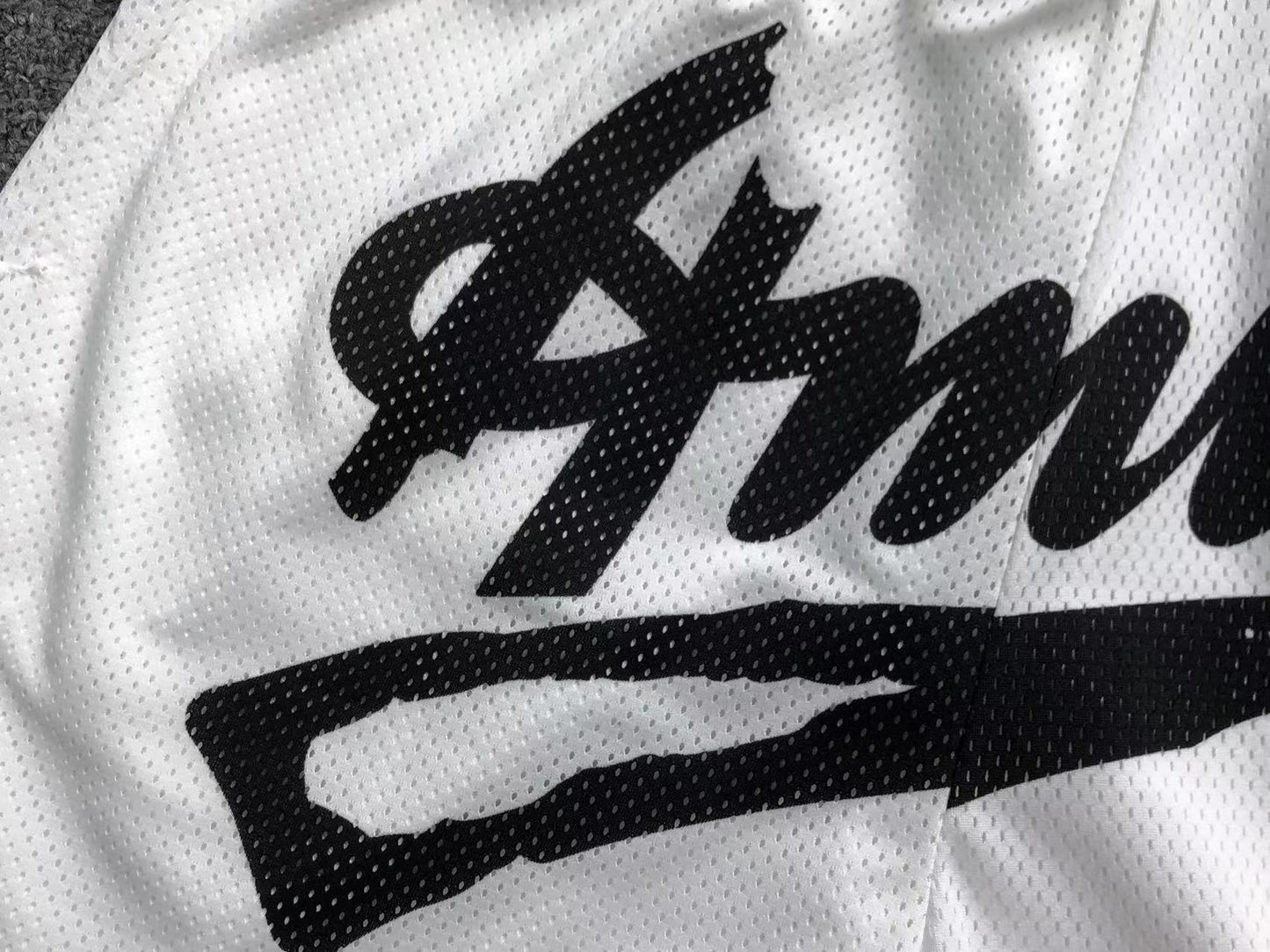 Pantaloncini e maglietta Amiri