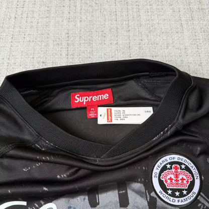 Supreme Tshirt