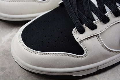 Nike SB Dunk Low Toyota AE86 Fujiwara Takumi 