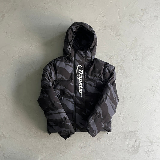 Trapstar Pufferjacke Hyperdrive Technical Black Tiger Camo 