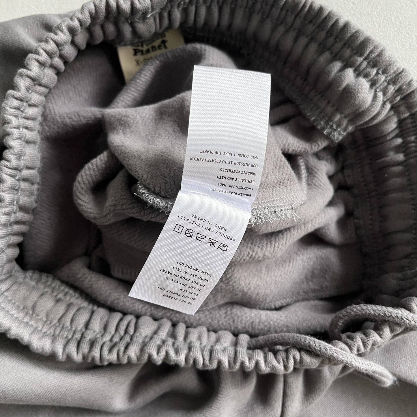 Broken Planet – Jogginghose mit geradem Bein 