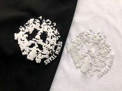 Maglietta con lacrime di denim 