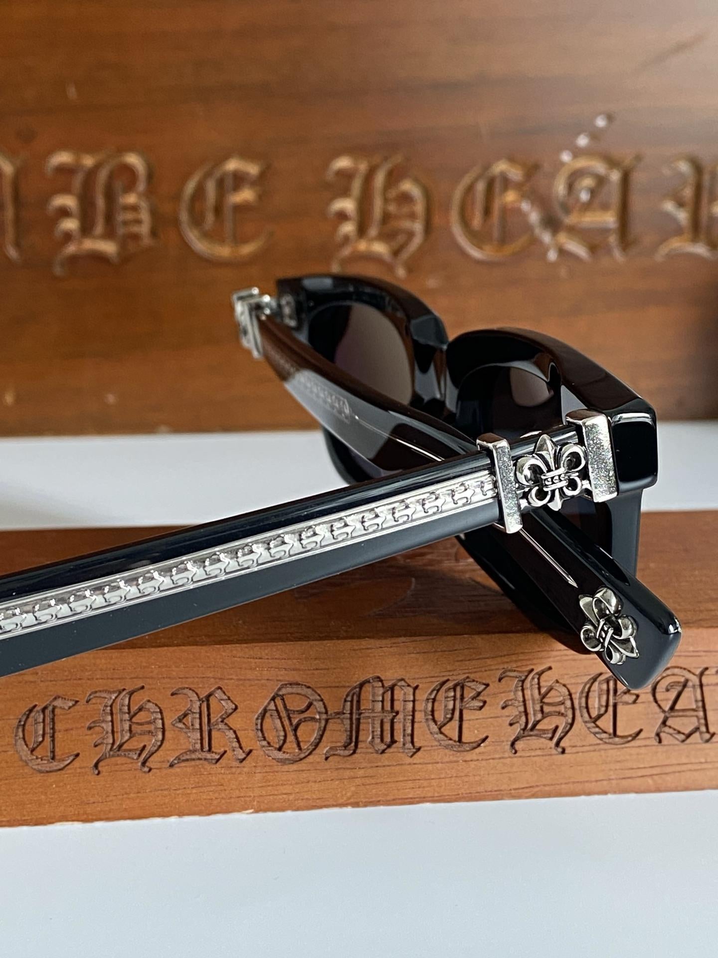 Occhiali Crome Hearts