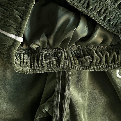 Corteiz Velvet Trackset Grün 