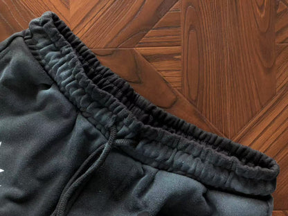 Pantaloncini con strappi in denim 