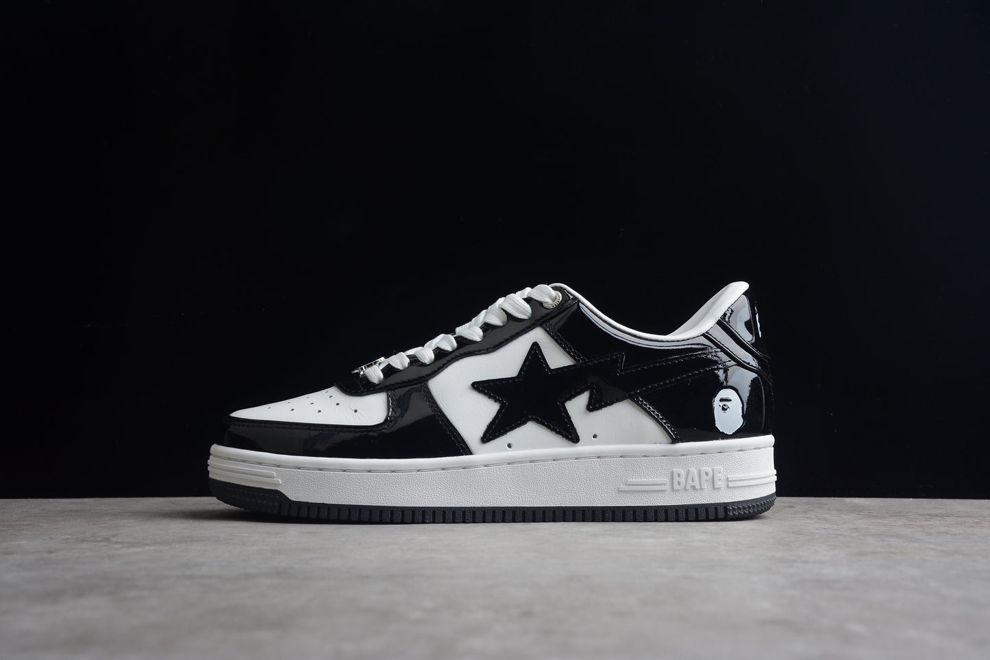 Bape Sta Schwarzes Lackleder 