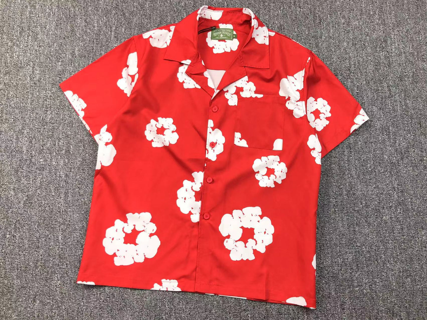 Tuta da bagno con strappi in denim