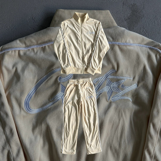 Corteiz Velvet Trackset Creme 