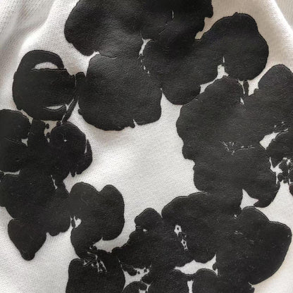 Pantaloncini con strappi in denim 