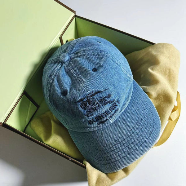 GORRA BUR X SUPREME DE MEZCLILLA LAVADA