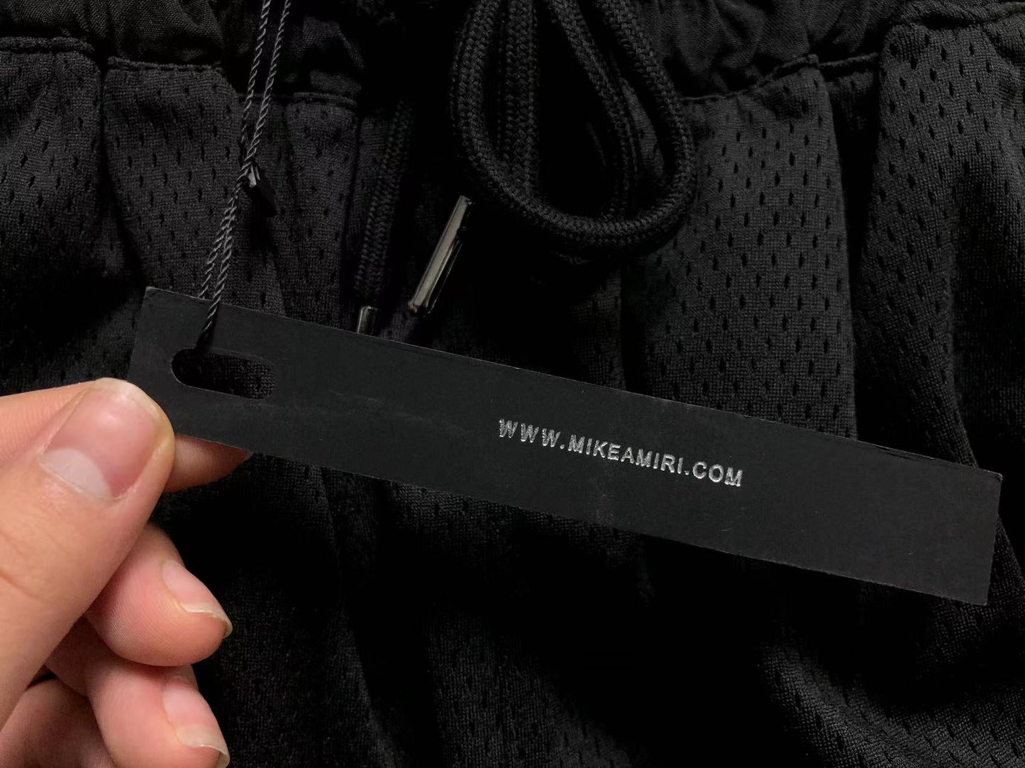 Pantaloncini e maglietta Amiri