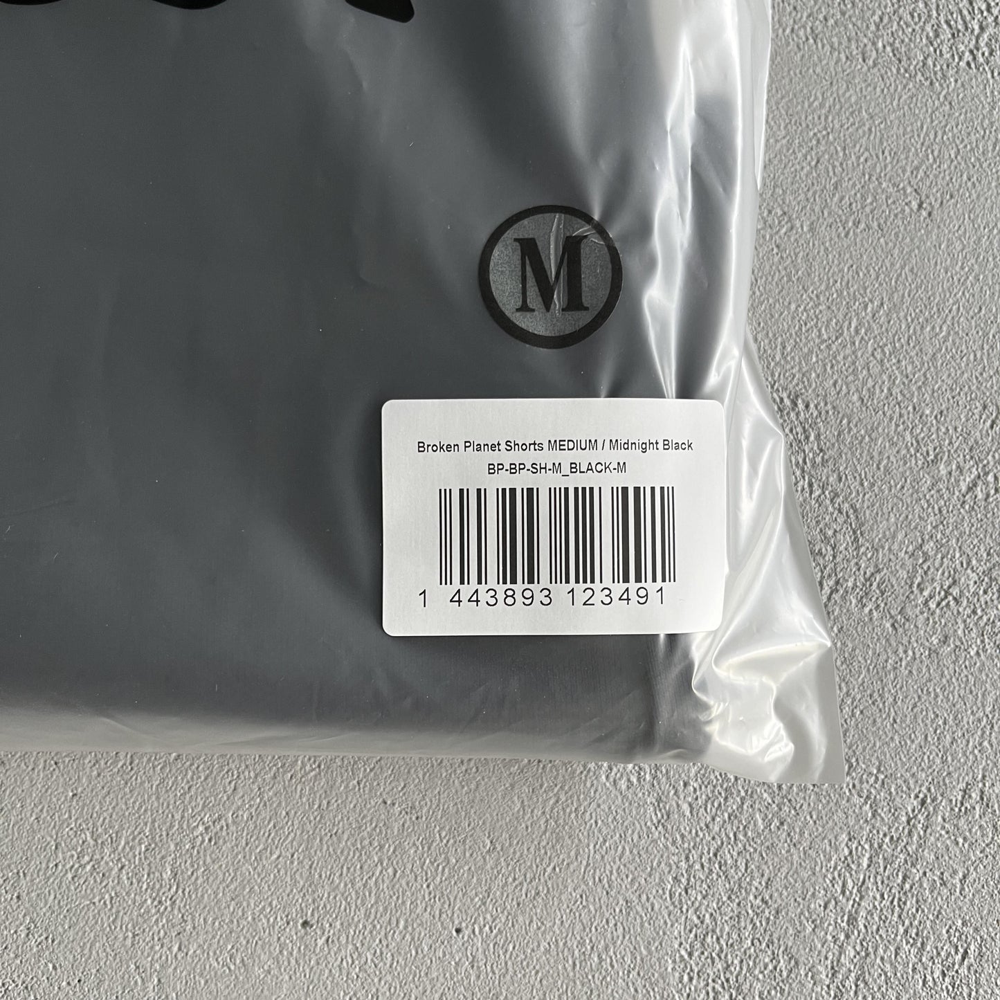 Broken Planet – Baumwollshorts in Mitternachtsblau 