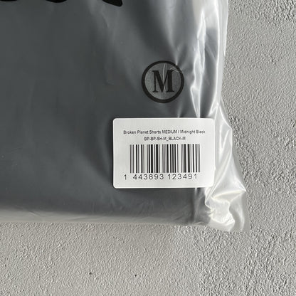 Broken Planet – Baumwollshorts in Mitternachtsblau 