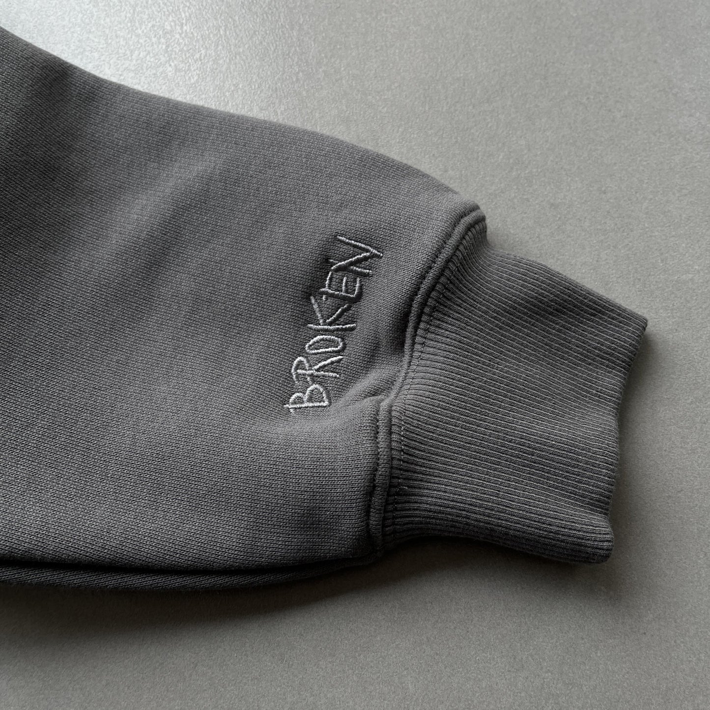 Broken Planet Universe Schwarzes Loch Hoodie 