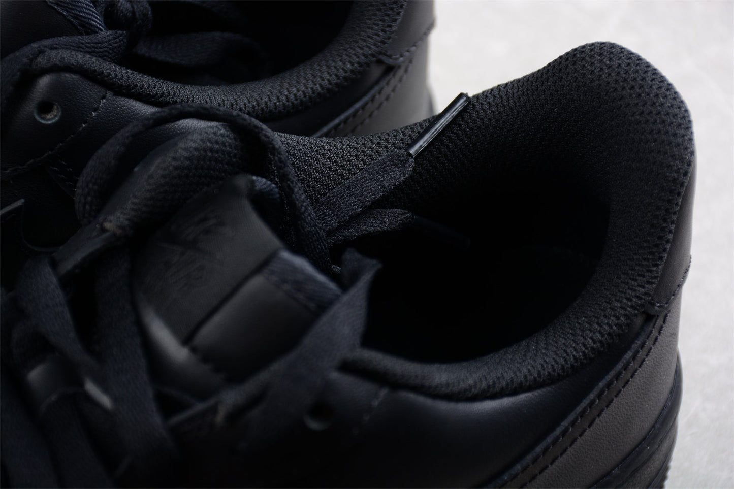 Air Force 1 AllBlack 