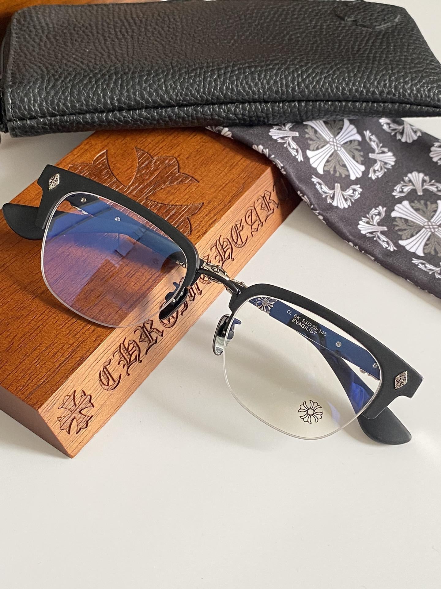 Occhiali Crome Hearts