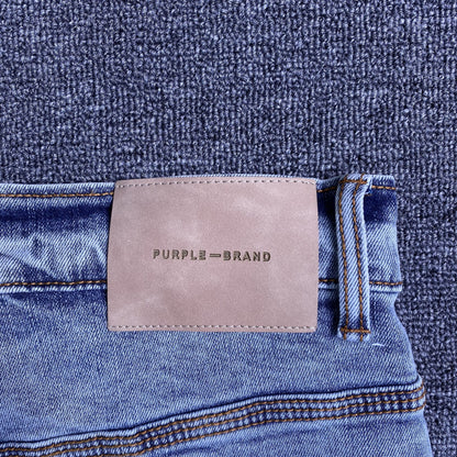 Schmale Jeans der Marke Purple Brand