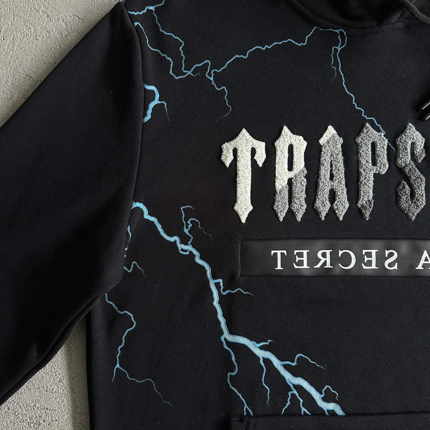 Trapstar Trainingsanzug Chenille Lightning 