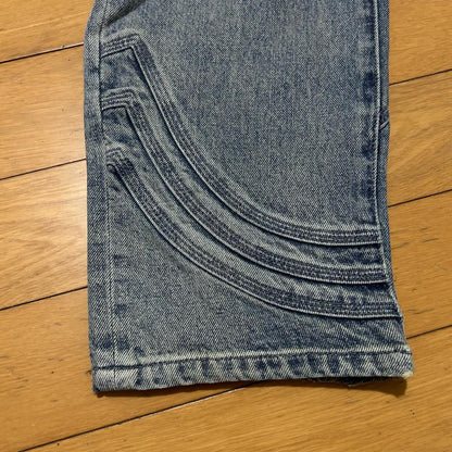 Locker geschnittene Jeans mit Supreme-S-Logo