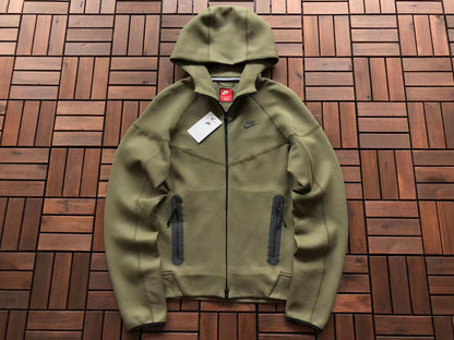 Nike Techfleece Anzug Neue Saison