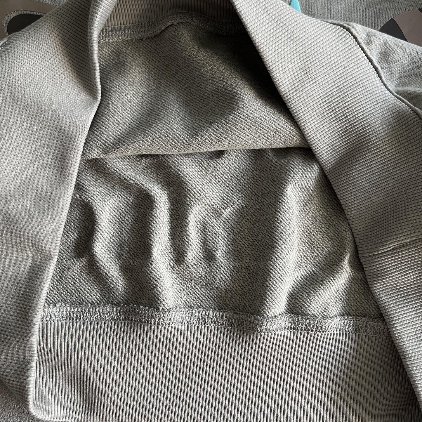 Broken Planet So viele Planeten Hoodie 