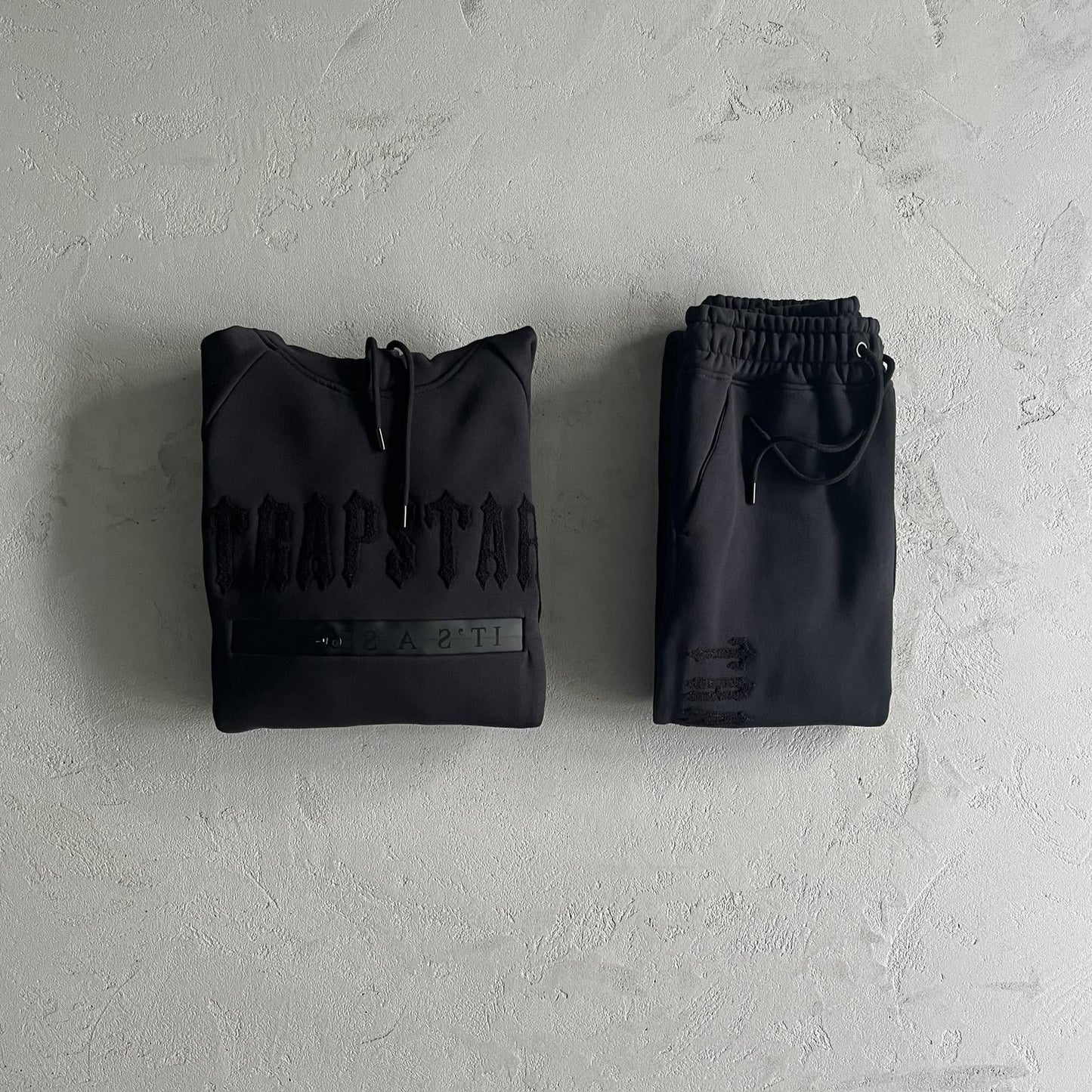 Trapstar Trainingsanzug Chenille Decording Black Out 