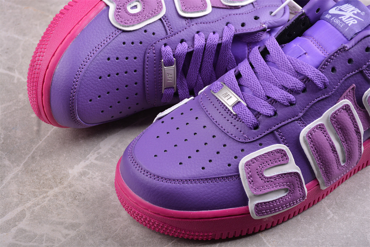 Mercato delle pulci di Cactus Plant x Air Force 1 