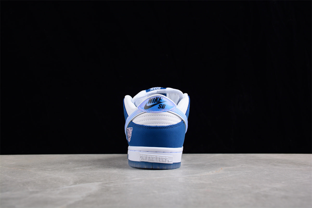 Born x Raised x Nike SB Dunk Low Bianco Blu 