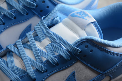 Nike Dunk Low Universitätsblau 