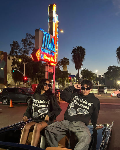 Broken Planet – Rückseite des Mondes – Kapuzenpullover 